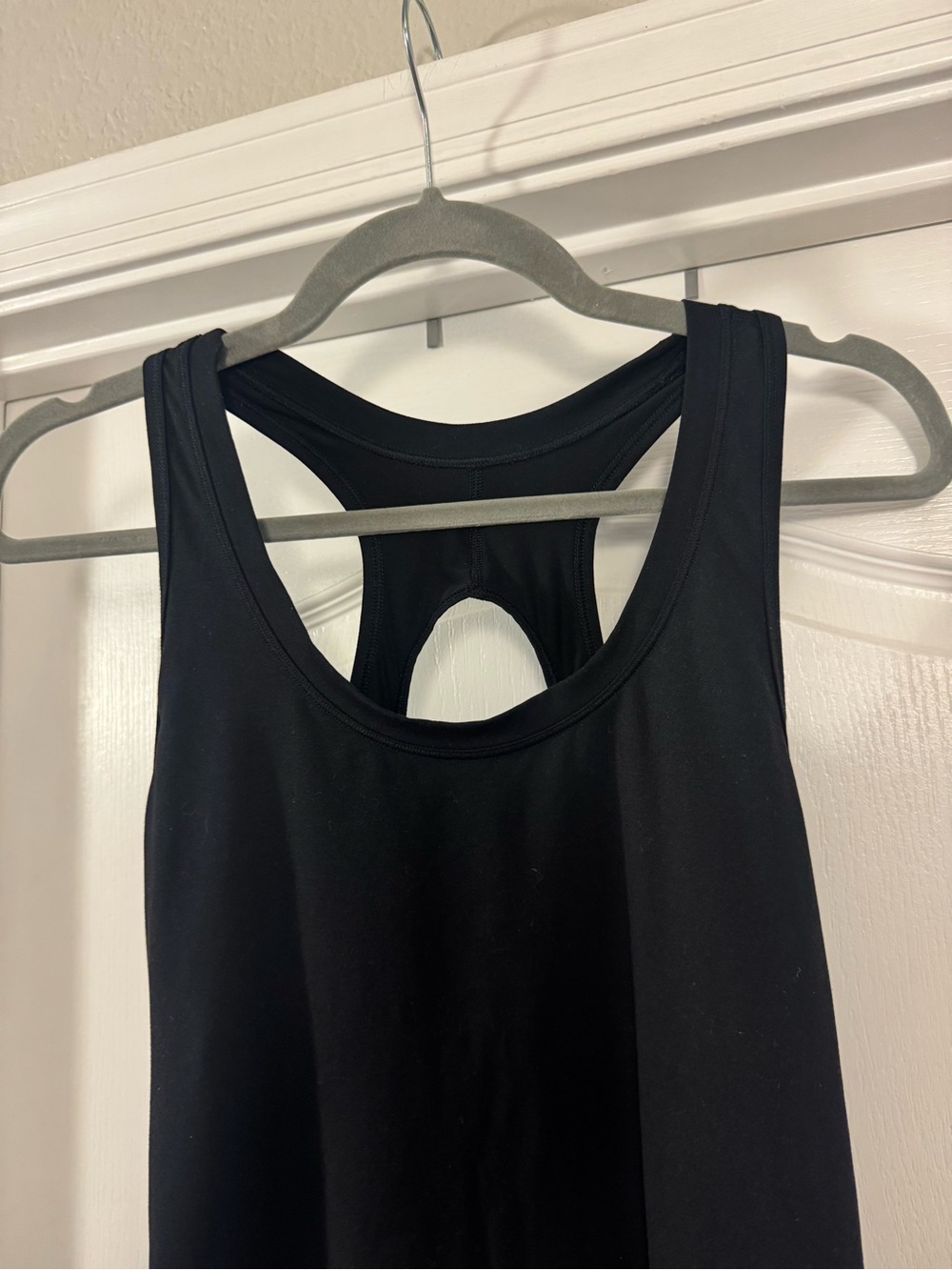 Athleta Black Keyhole Tank Top - Picture 2 of 7